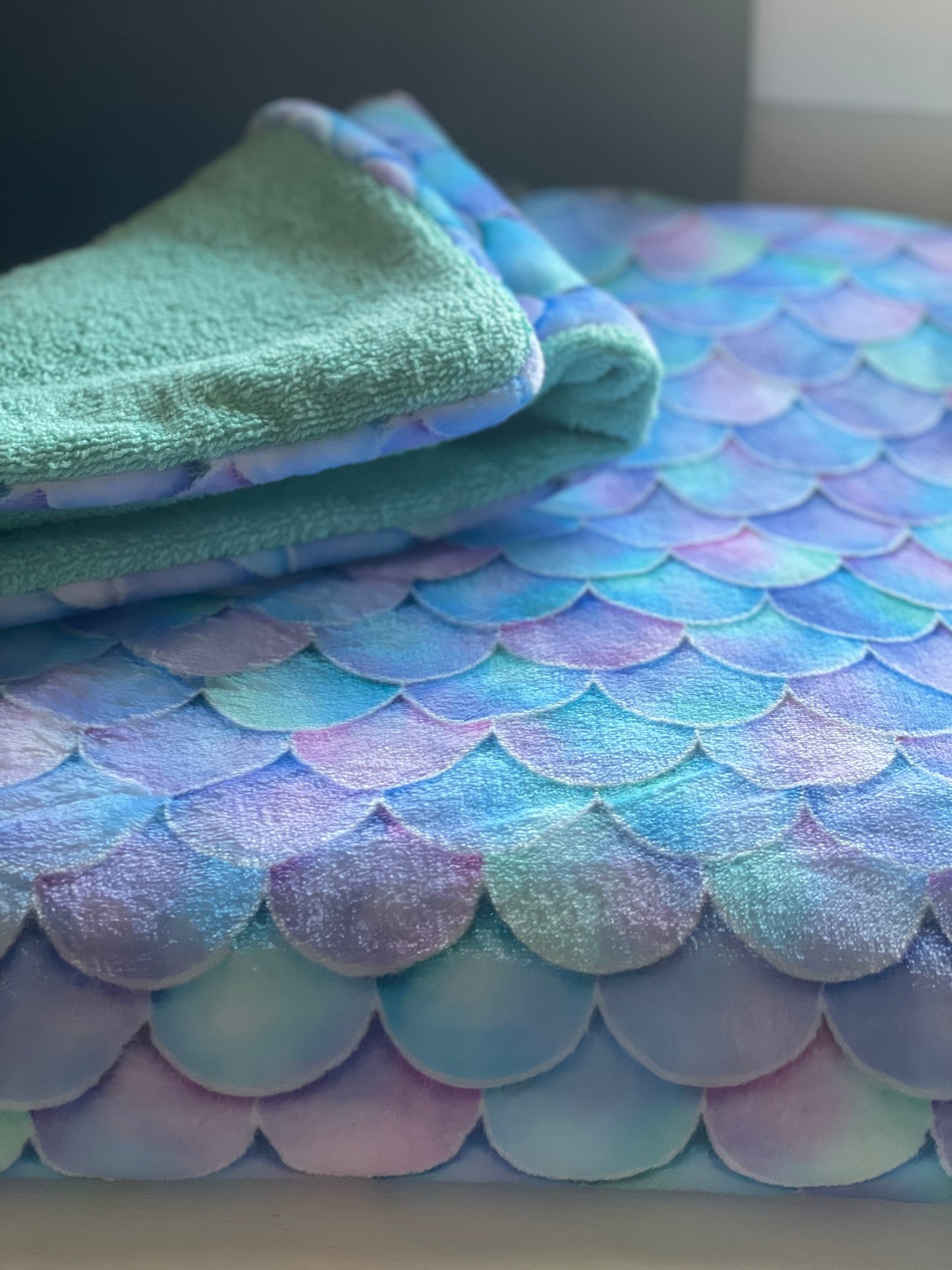Bookish Bestie Beach Blanket Box – Read Relax Repeat!