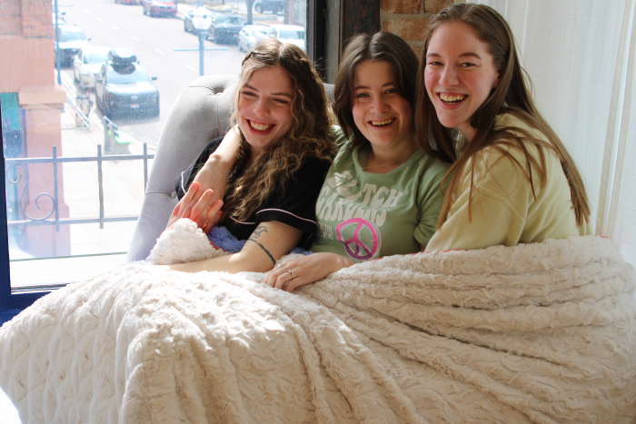 Bookish Bestie Blanket Box